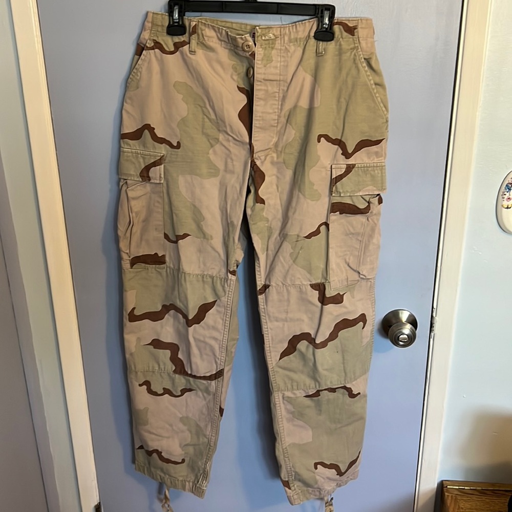 Propper International camouflage combat trousers, medium-regular
